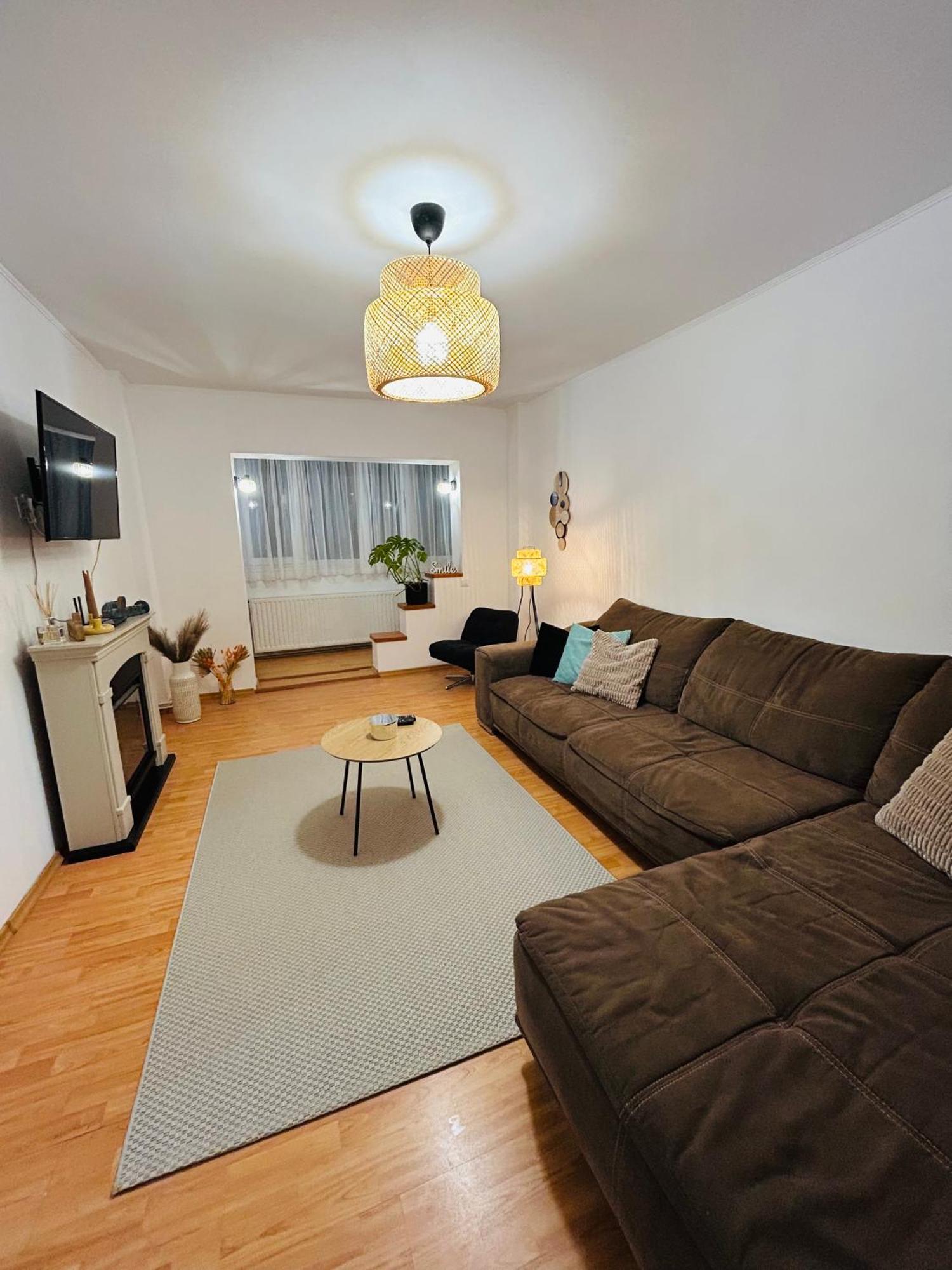 Delis Apartment Сіная Екстер'єр фото